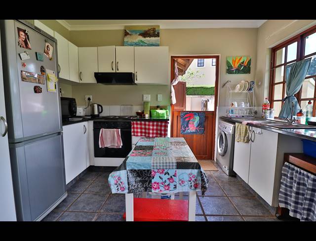 2 BEDROOM TOWNHOUSE SOLD IN CLIFTON HILL ESTATE